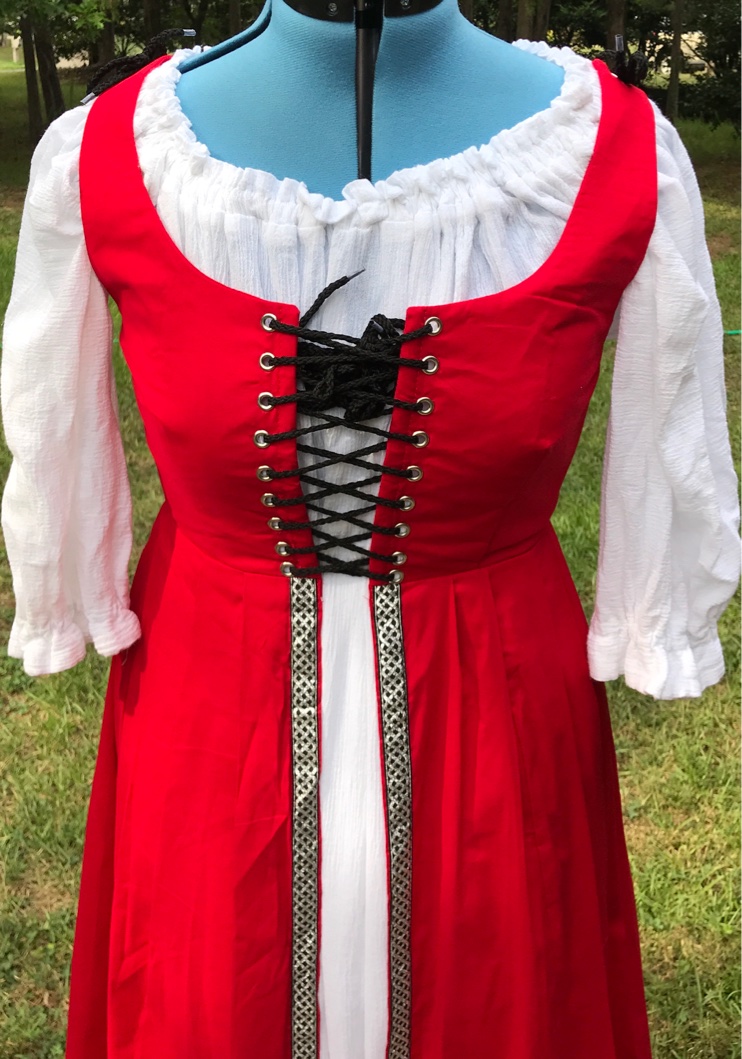 Irish Overdress in Red cotton Large to XL W40 – Time-Period Clothing
